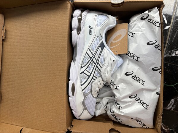 Baskets ASICS Mode Homme