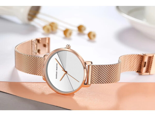 Montre Femme Élégante