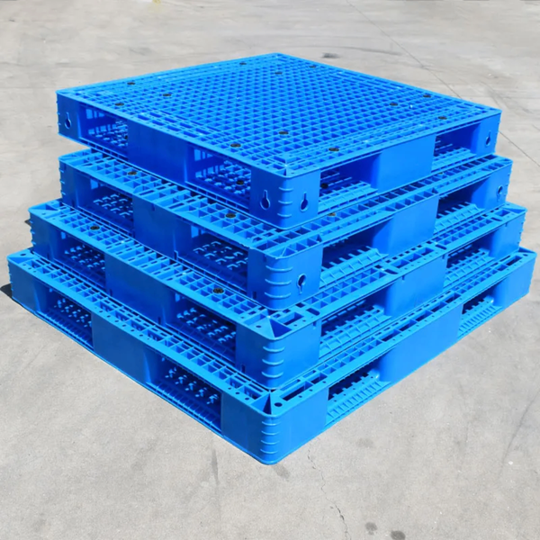 Palettes en plastique robustes