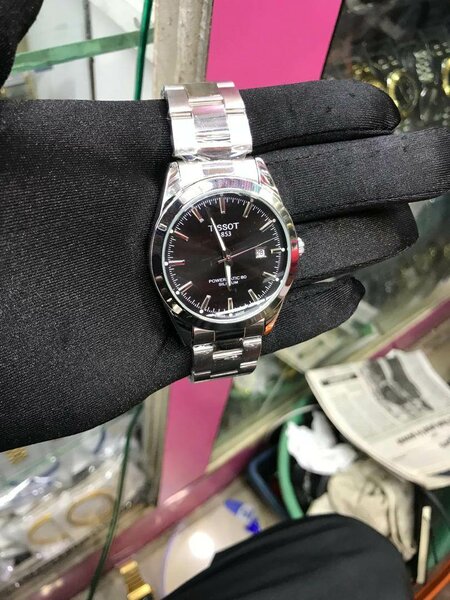 Montre Tissot inoxydable hommes