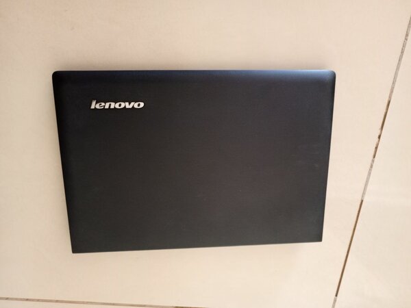 Lenovo G50 corei7  8gb ram 1TB HDD 2gb dedicated graphics ca