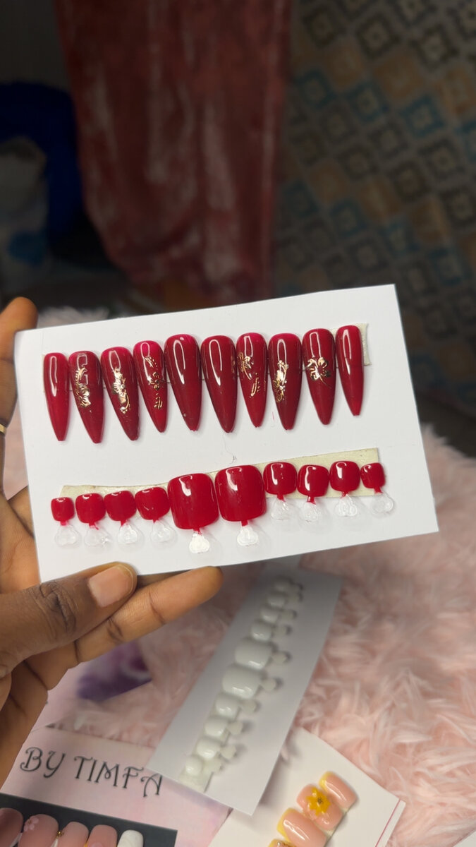 Ongles Artificiels Rouge et Multicolore