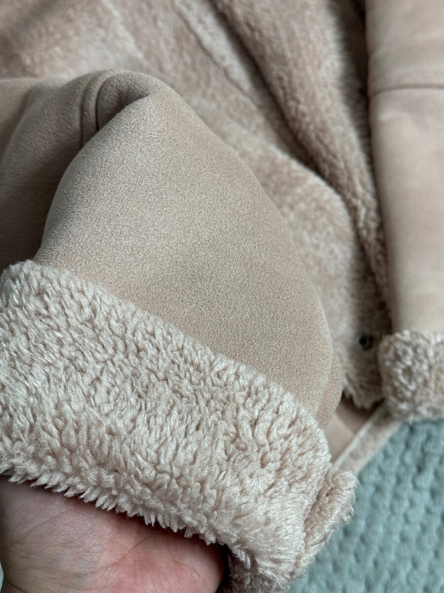 Дубленка Bershka