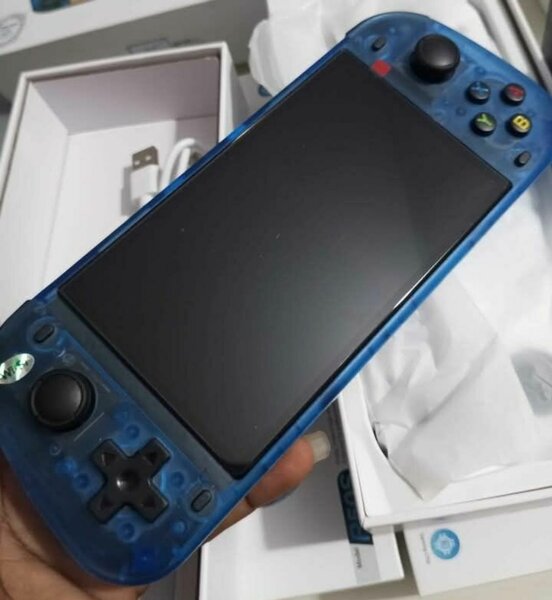 Console portable R36 Ultra