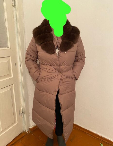 Куртка зимняя пару раза одела как новая на 46/48 размер