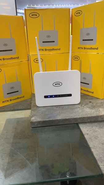 MTN CAT6 universal router