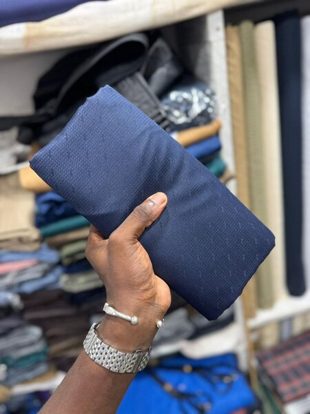 Tissu en coton pour vêtements sur mesure