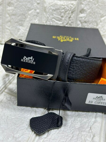 Ceinture de marque en cuivre