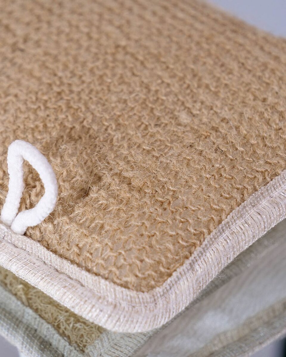 Gant 2en1 gommage et éponge