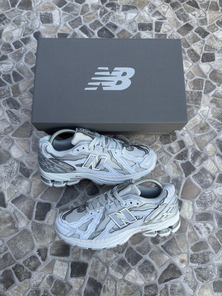 Baskets New Balance argent