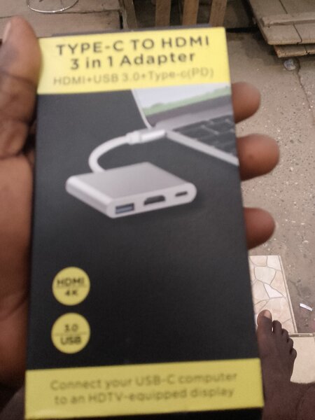 Type~3in1 adapter