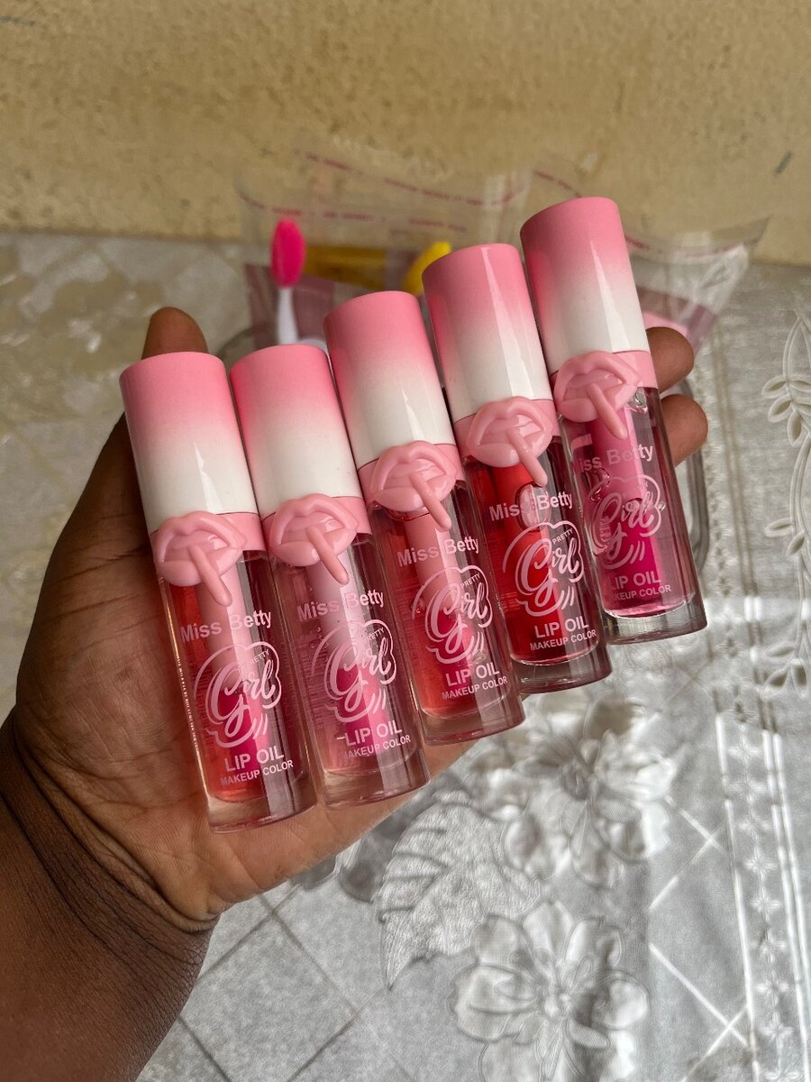 Huile à lèvres hydratante