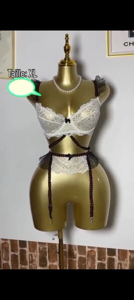 Ensemble lingerie dentelle blanc