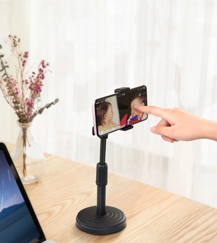 Desktop selfie phone holder
