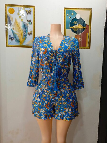 Combishort fleuri bleu chic