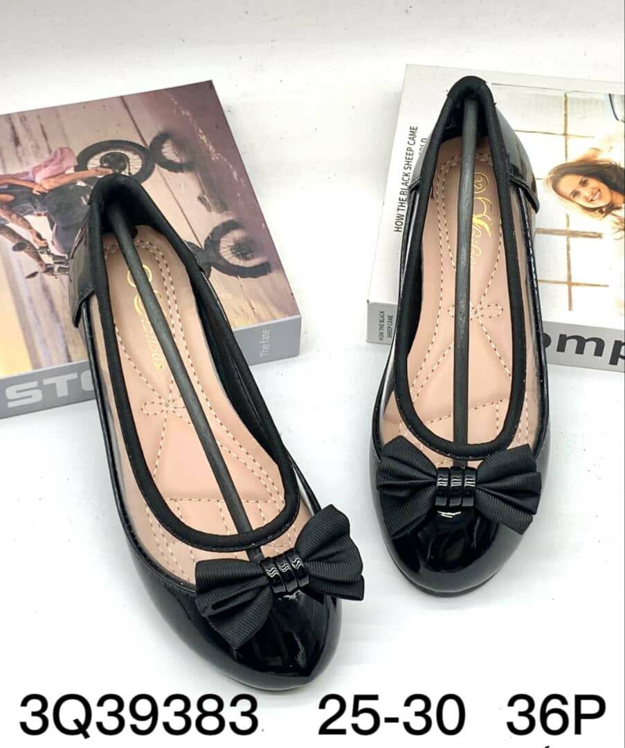 Ballerines noires élégantes avec nœud