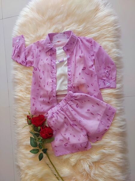 Children's clothing set: jacket + shorts