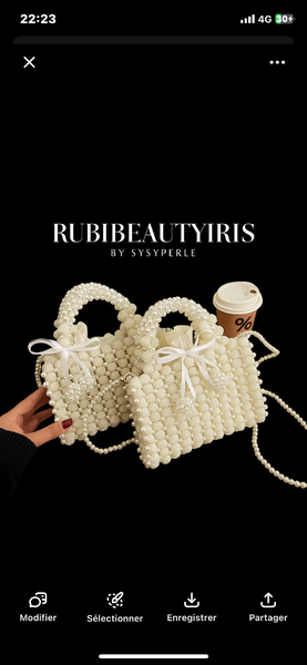 Sac à main perlé élégant