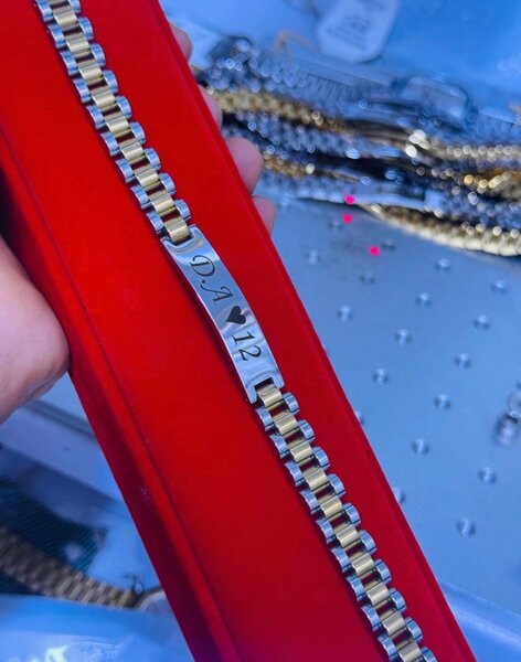 Bracelet en argent massif avec plaque personnalisée