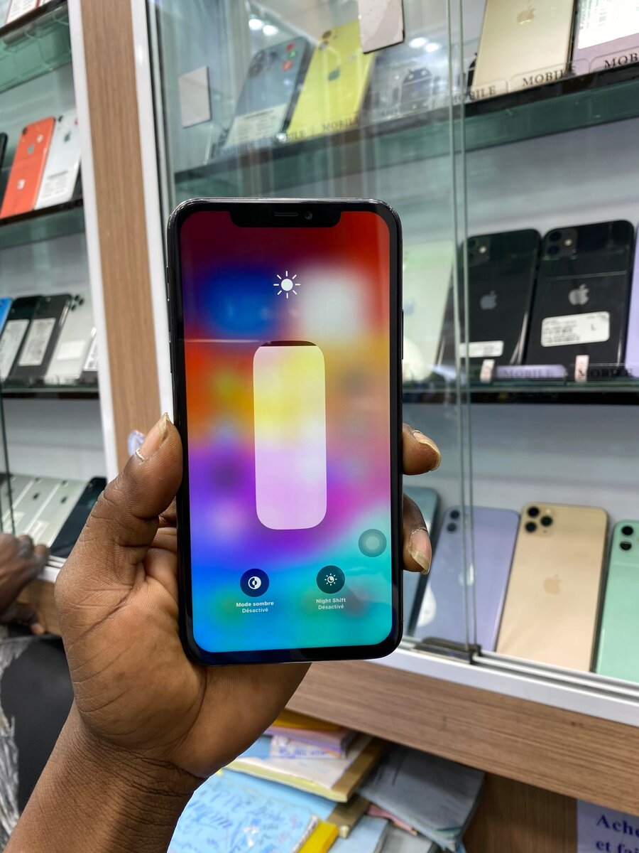 11 pro Max sans ID 64Go