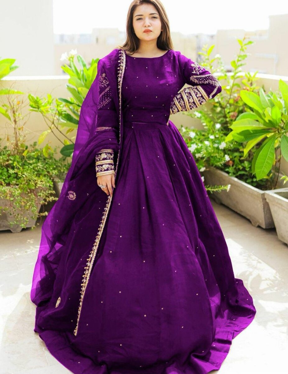 Shamoze silk 3pc ,10 colours available dc free