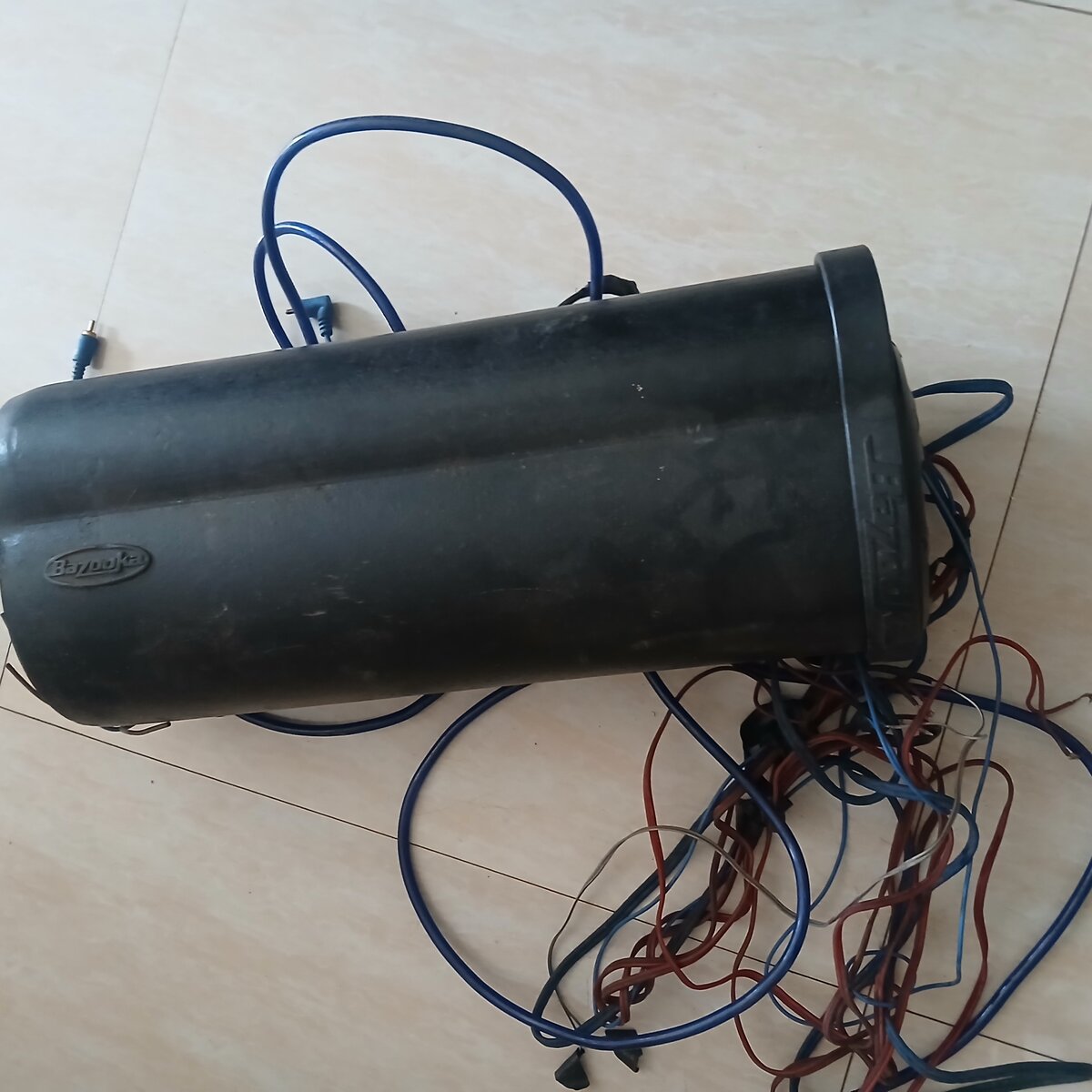 Bazooka 2000W Self amplified