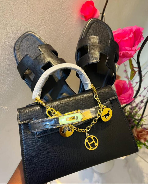 Ensemble de sandales et sac