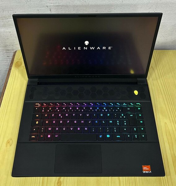 ALIENWARE M16 R1 RYZEN 9