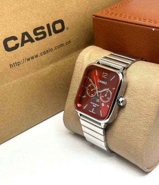 Montre Casio Rouge Acier