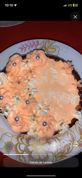 Gâteau d'anniversaire floral