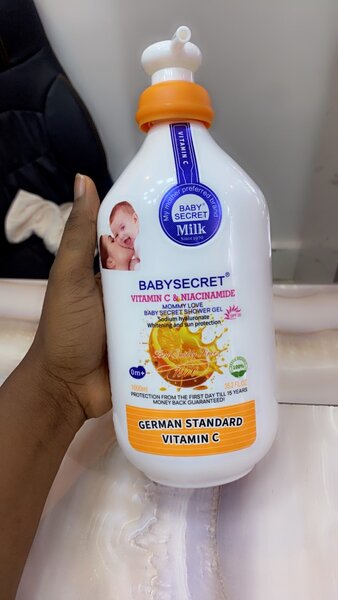 Baby secret vitamin c & Niacinamide shower gel