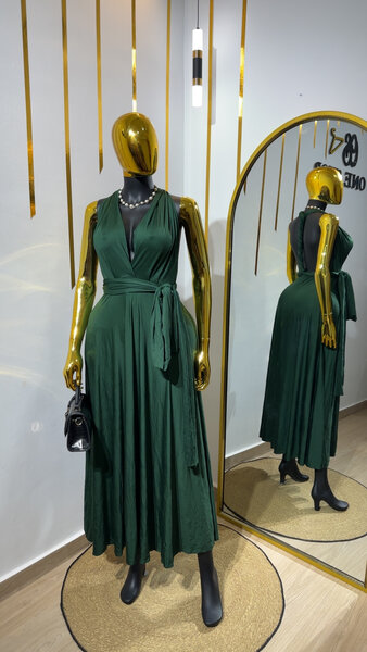 Robe longue élégante verte
