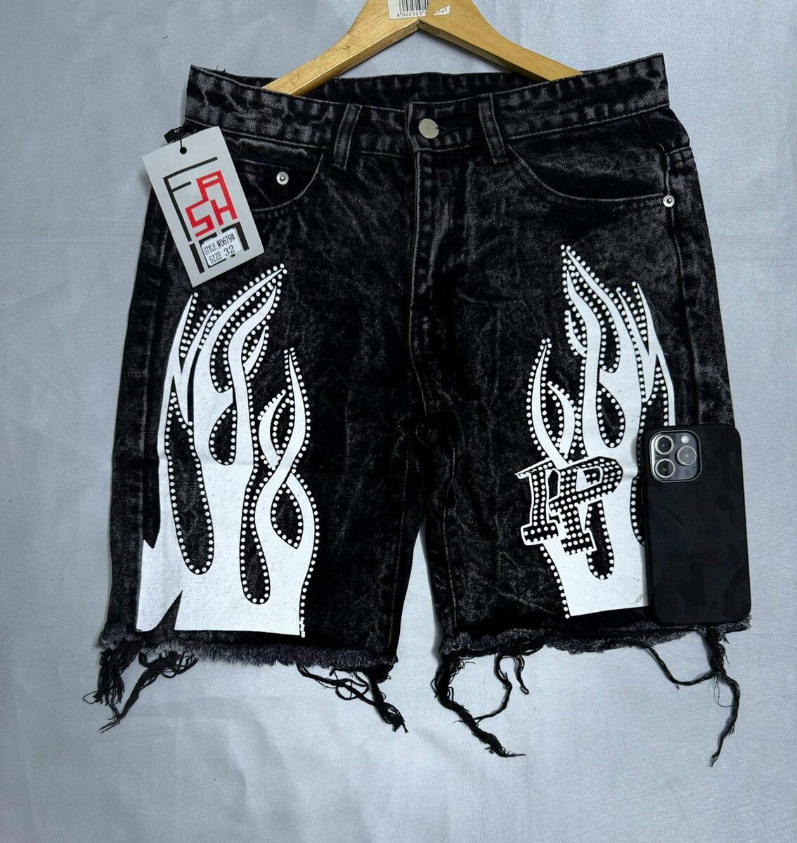 Shorts en denim avec motifs