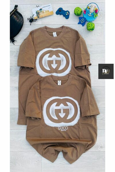 T-shirts assortis pour famille