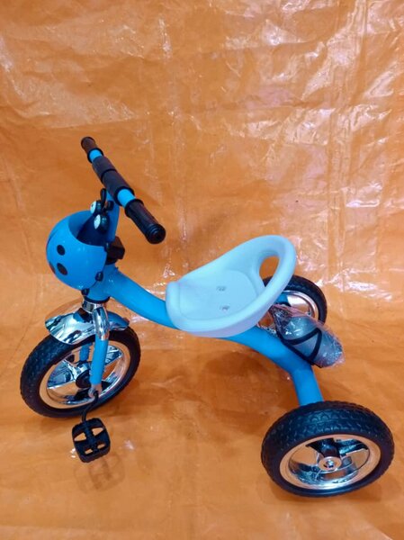 Tricycles vélos enfants
