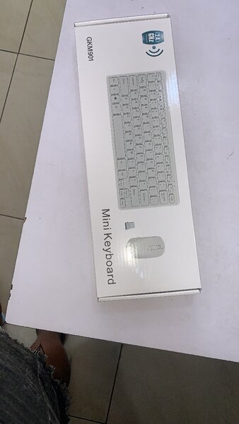 Wireless keyboard and mouse mini