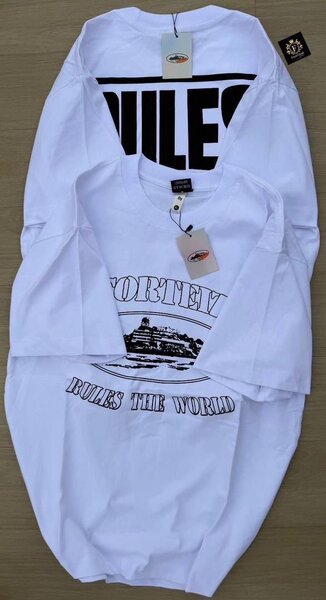 T-shirt blanc pour homme avec motif