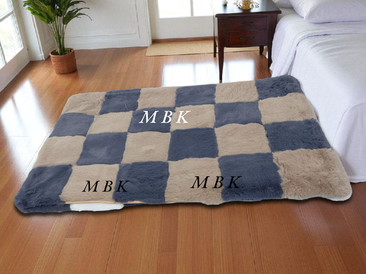 Tapis en fourrure doux Checker