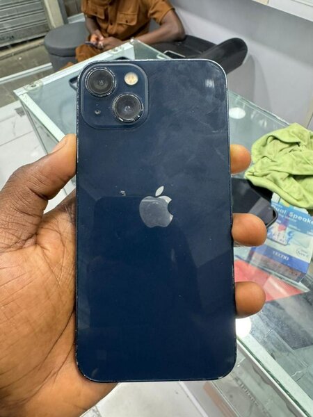 iPhone 13 Noir 128GB