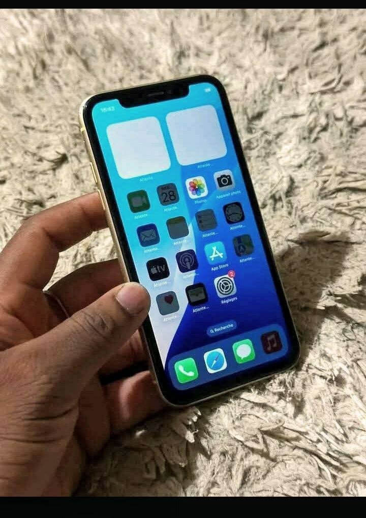 iPhone XR Jaune Débloqué