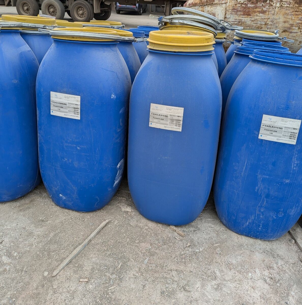 160 liter blue barrel