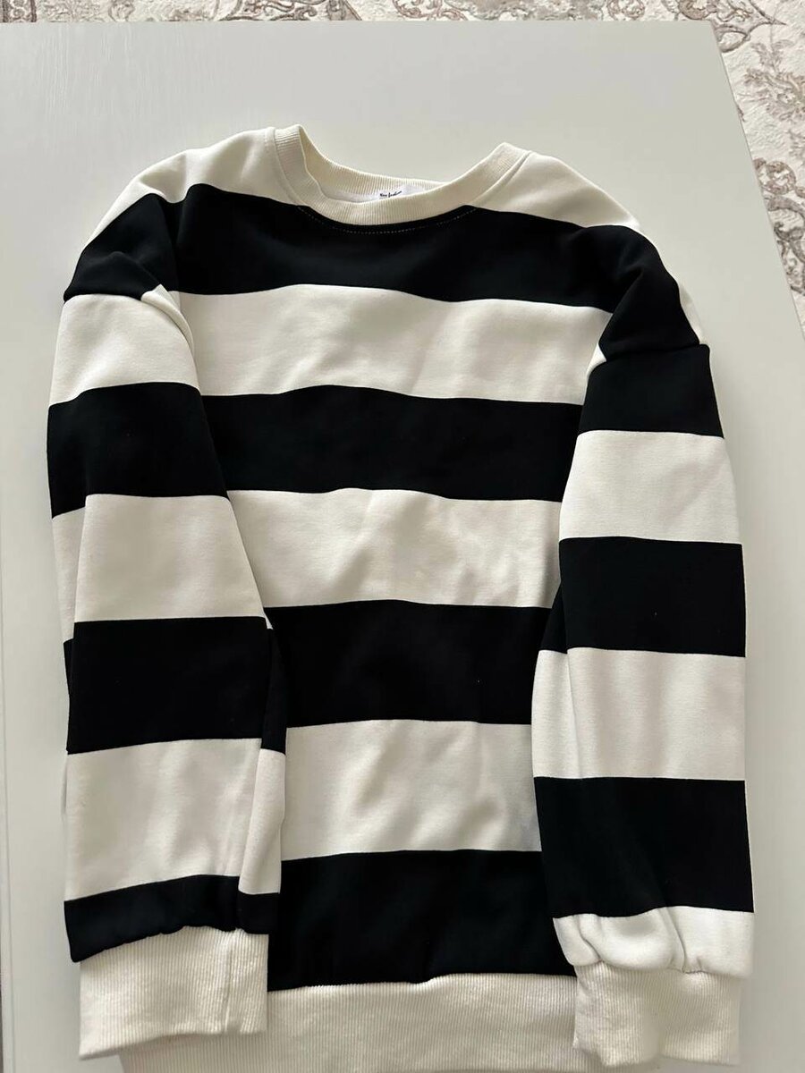 Толстовка в полоску