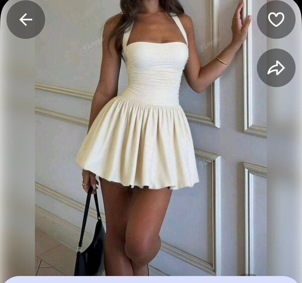 Robe courte élégante femme