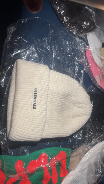 Bonnet en maille Essentials