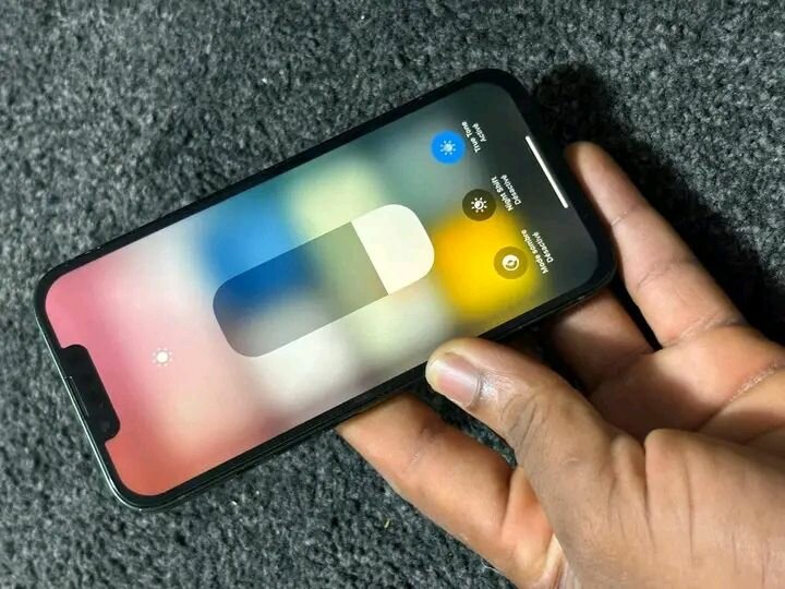 iPhone 13 128GB Vert