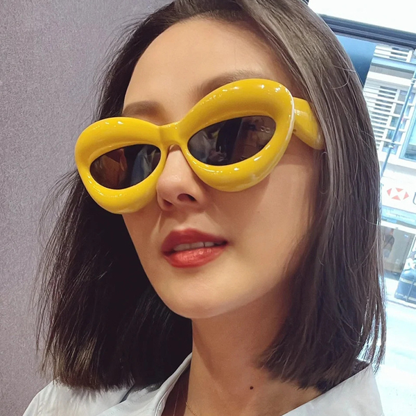 Yellow fashion sunglasses