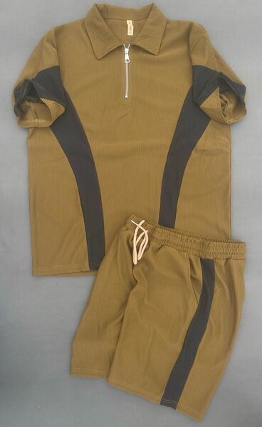 Ensemble de sport élégant