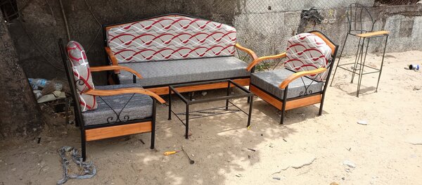 Fauteuils en fer forgé