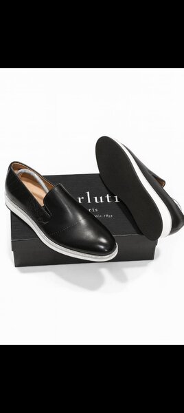 Chaussures en cuir élégantes