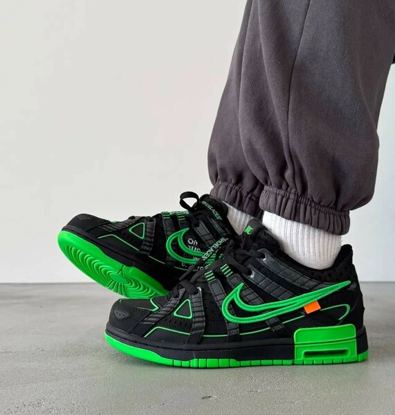 NIKE AIRFORCE CLASSIC